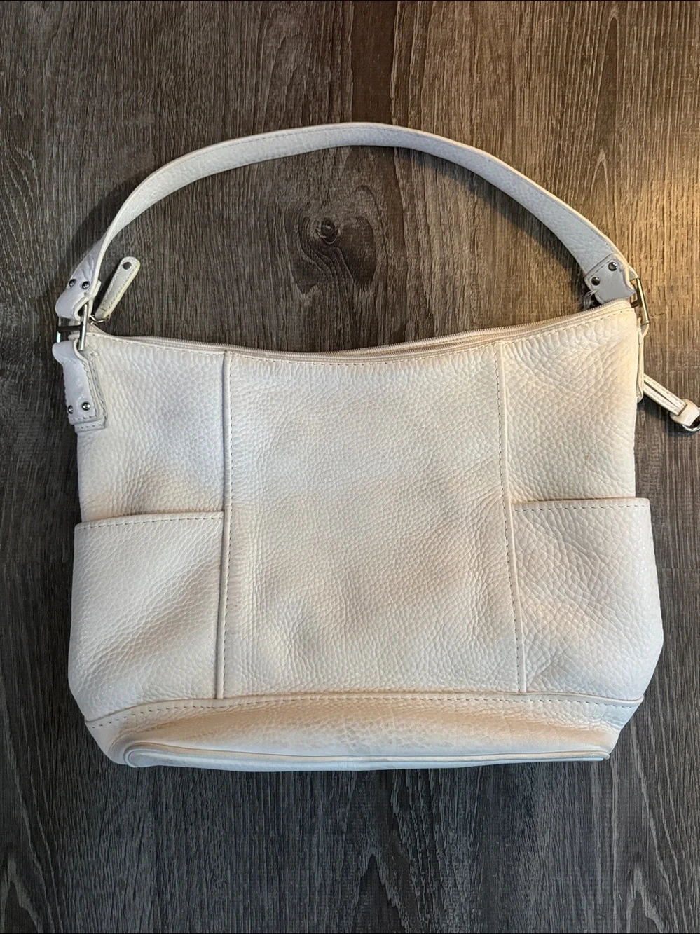 Fossil soft white